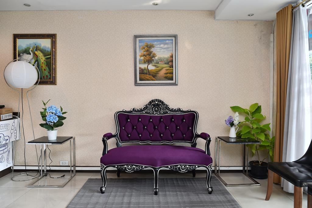 Take A Rest Hotel Bangkok Luaran gambar